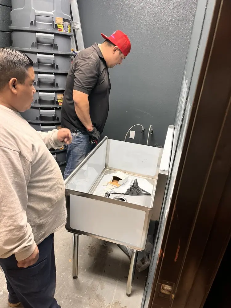 Commercial plumbing and sink installation in Valla